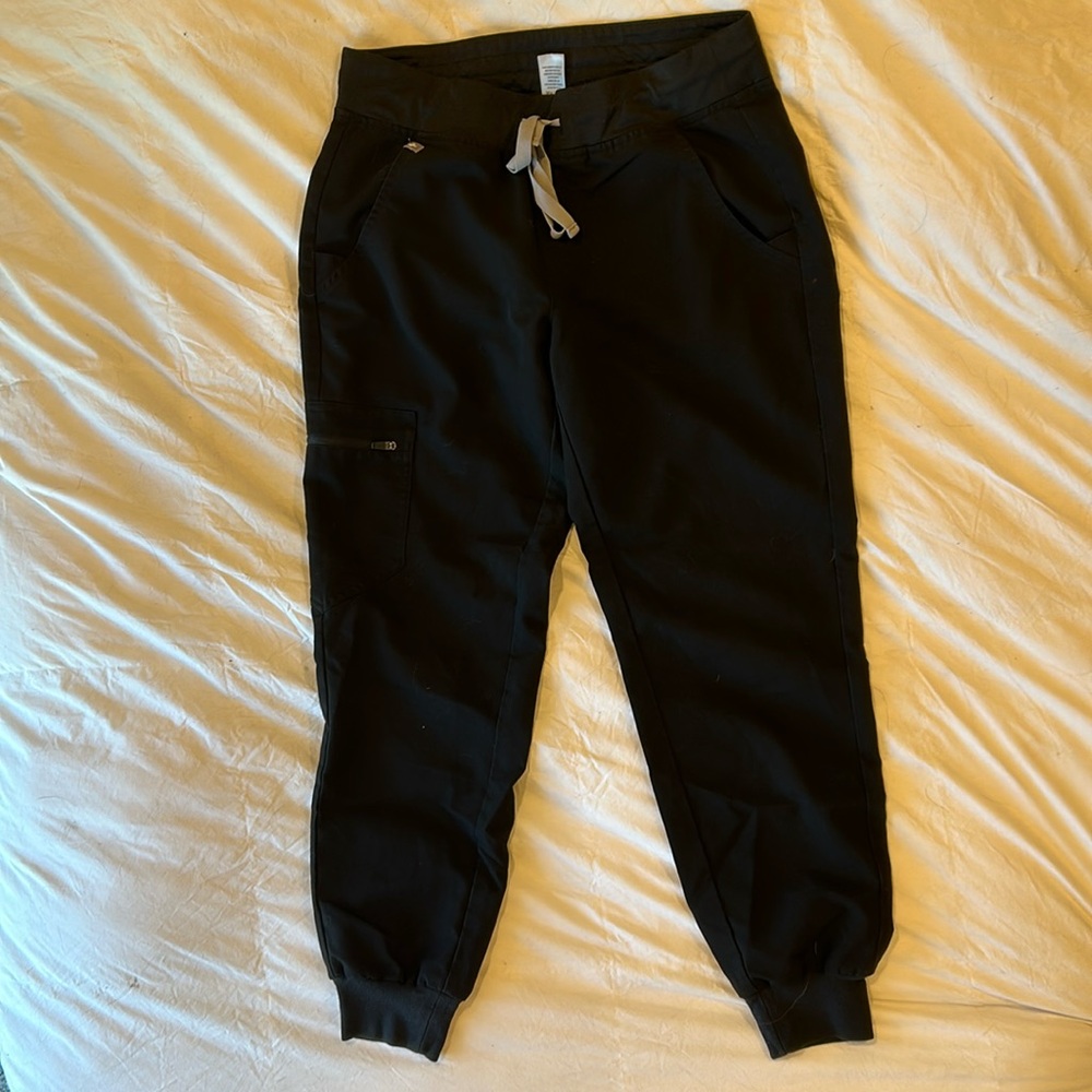 Figs jogger scrub pants